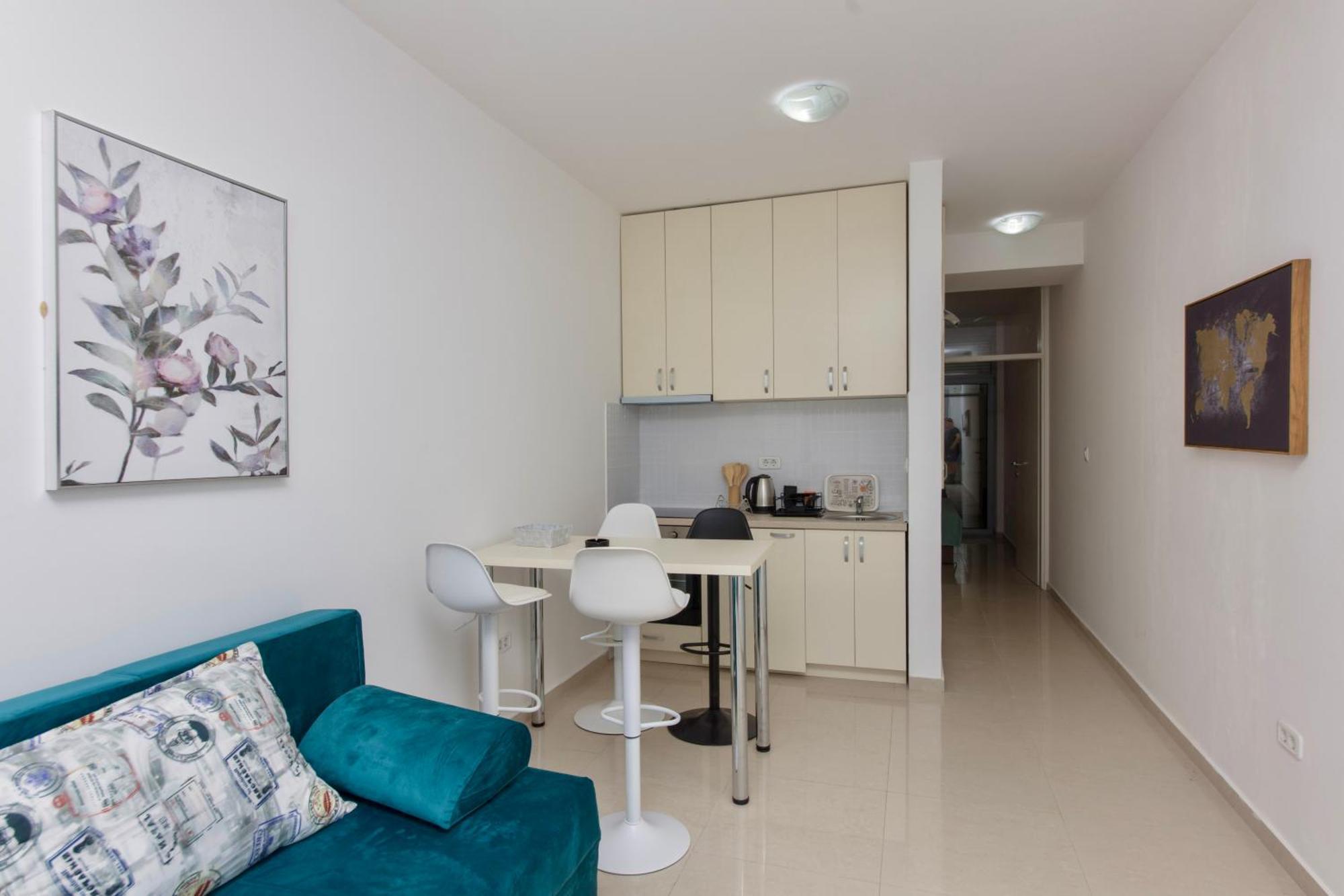 Waterfront Apartments Kotor Bagian luar foto